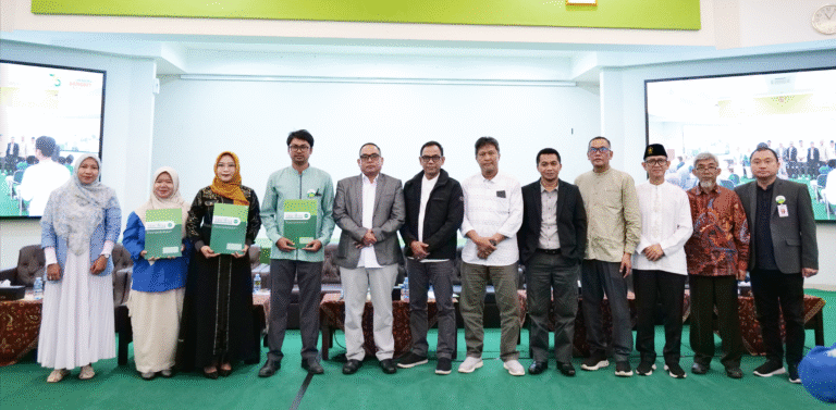 Pengarahan dan Penyerahan Surat Keputusan (SK) Pengangkatan Pegawai Tetap YBW-SA