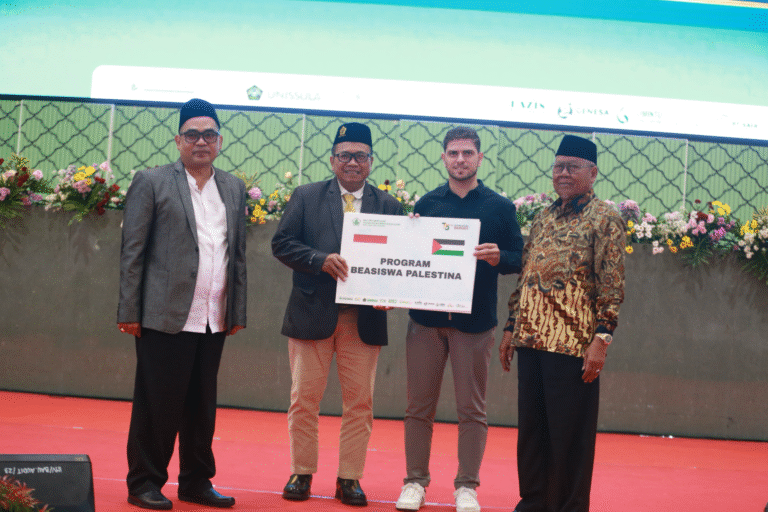 YBWSA Gelar Pemberian Beasiswa Palestina dan Penghargaan Lomba MTQ serta MHQ Se-Kota Semarang