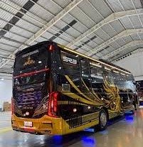 layanan perjalanan wisata dan umrah