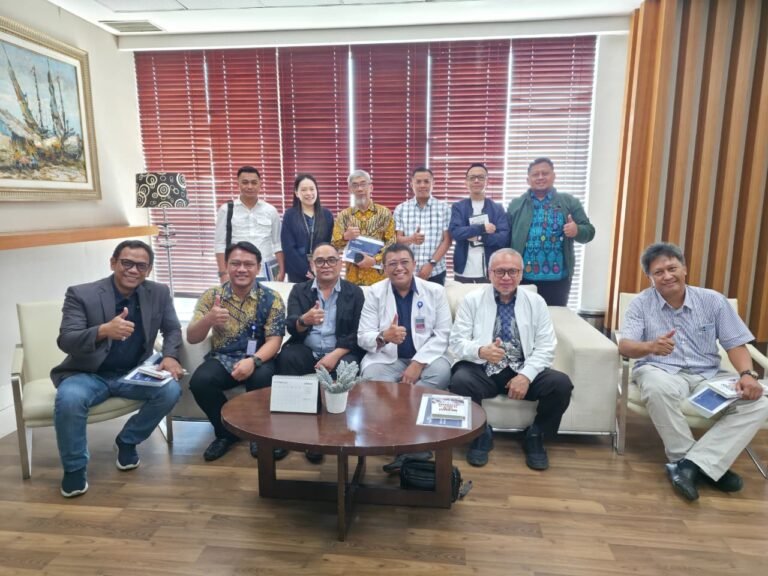 YBW-SA Kunjungi MRCCC Siloam Semanggi Jakarta