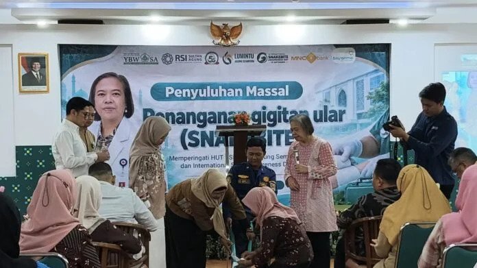 RSI Sultan Agung Semarang Pecahkan Rekor MURI melalui Penyuluhan Massal Penanganan Gigitan Ular